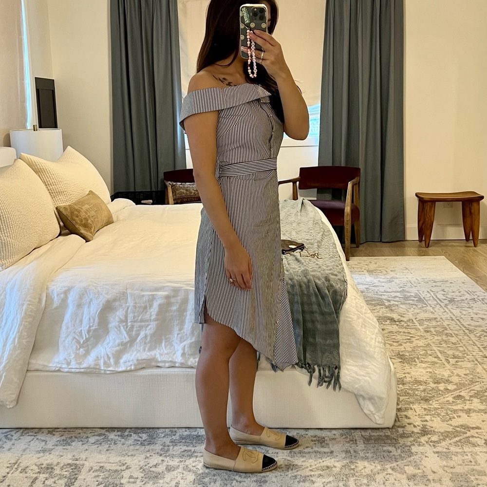 Intermix Dress - Picture 5 of 6